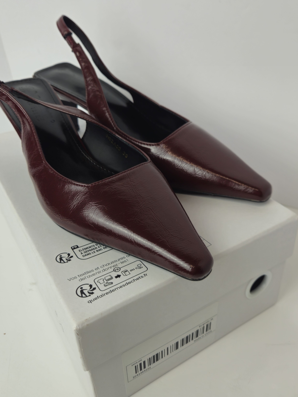 Women's Burgundy Slingback Kitten Heel Pumps - Picture 4 of 11